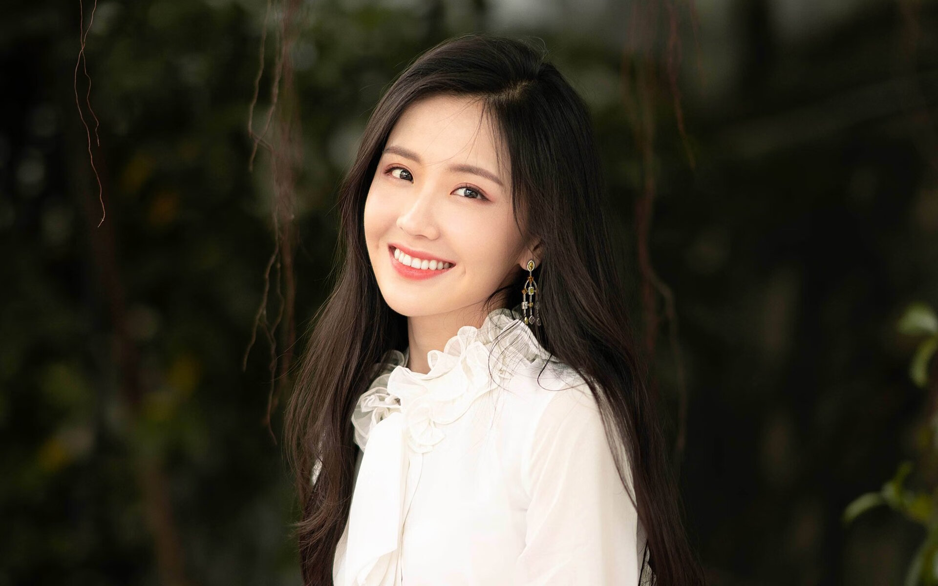 拜仁管理层稳定,为球队长远发展铺路,拜仁高管